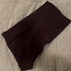 LULULEMON ALIGNS — black leggings / tights / work out pants / yoga pants